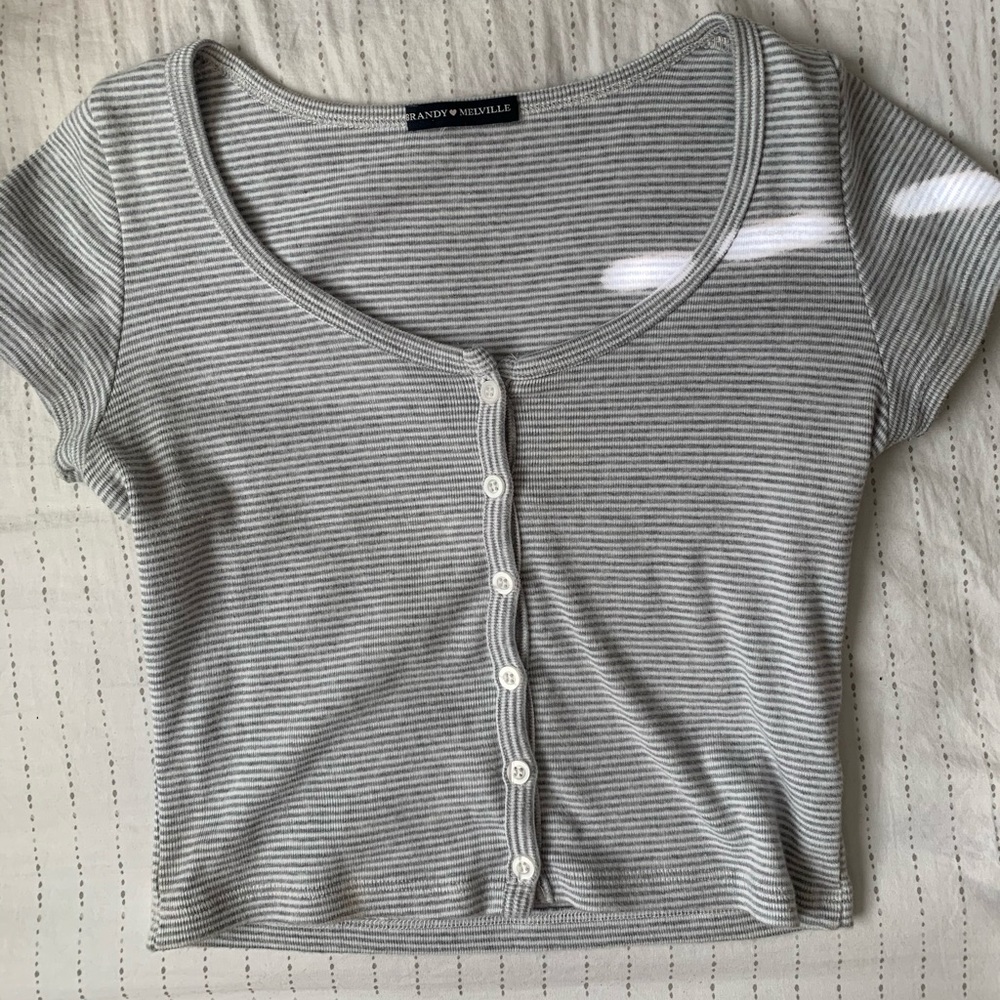 brandy melville zelly top